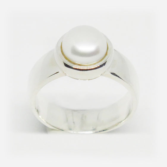 Sterling Silver 8mm pearl ring