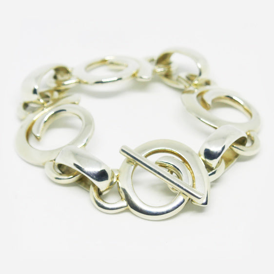 Large Sterling Silver tapered swirl bracelet with T bar clasp