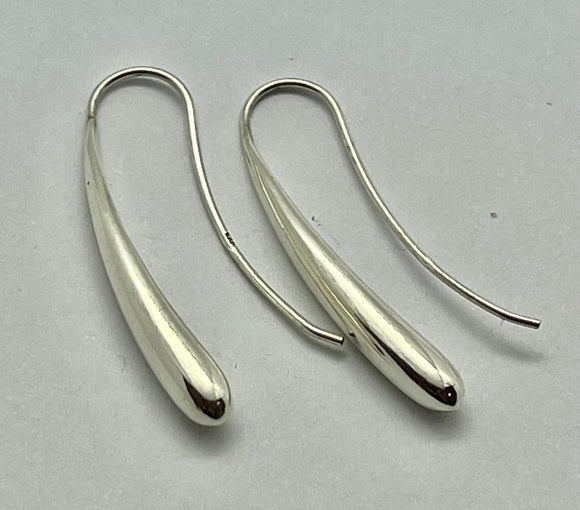 Tapered sterling silver drop earring
